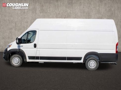 New 2024 RAM ProMaster 3500 w/ Delivery Van Package image 6