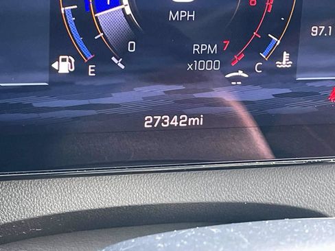Used 2026 Chevrolet Traverse LT FWD image 22