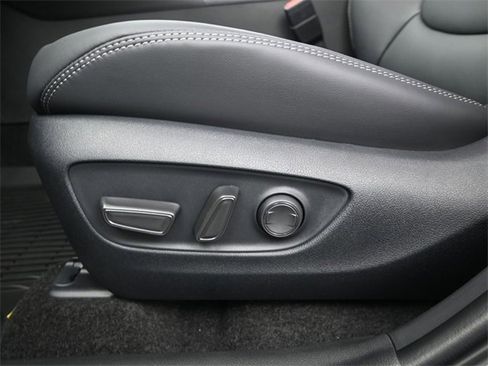 New 2025 Toyota RAV4 XLE Premium image 9