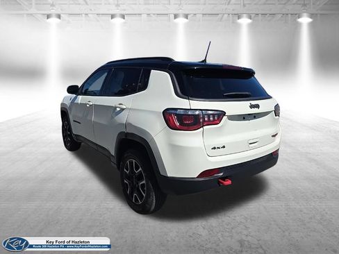 Used 2019 Jeep Compass Trailhawk AWD/4WD image 8