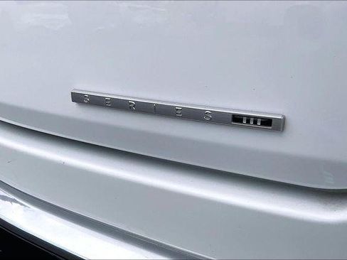 Certified 2024 Jeep Wagoneer Series III AWD/4WD image 31