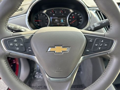 Used 2017 Chevrolet Malibu LT w/ Driver Confidence Package image 22