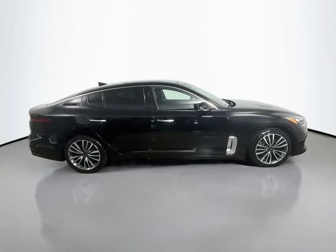 Used 2018 Kia Stinger Premium AWD/4WD image 8