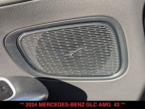 Used 2024 Mercedes-Benz GLC 43 AMG 4MATIC image 19