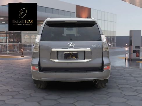Used 2015 Lexus GX 460 w/ Premium Package image 6