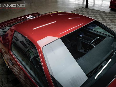 Used 1989 Chevrolet Camaro IROC-Z RWD image 4