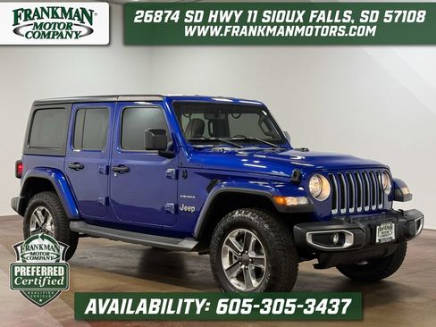 Used 2018 Jeep Wrangler Unlimited Sahara AWD/4WD image 1