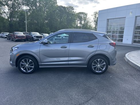 Certified 2023 Buick Encore GX Select w/ Experience Buick Package AWD/4WD image 2