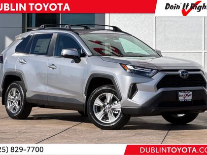 New 2025 Toyota RAV4 XLE