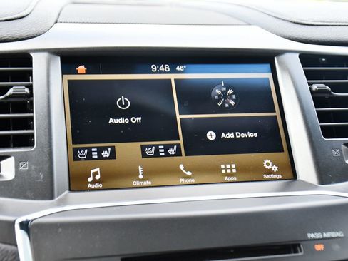 Used 2016 Lincoln MKS AWD image 28