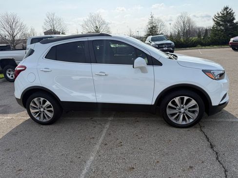 Used 2020 Buick Encore Preferred image 4