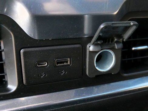 Used 2021 GMC Sierra 1500 AT4 image 40