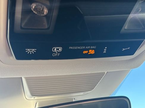 New 2026 Volkswagen Tiguan S FWD image 17