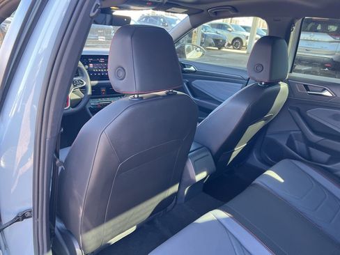 Used 2025 Volkswagen Jetta GLI Autobahn image 10