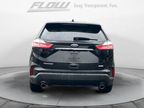 Used 2019 Ford Edge SE FWD image 8