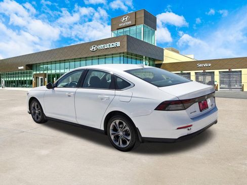 Used 2024 Honda Accord EX image 8