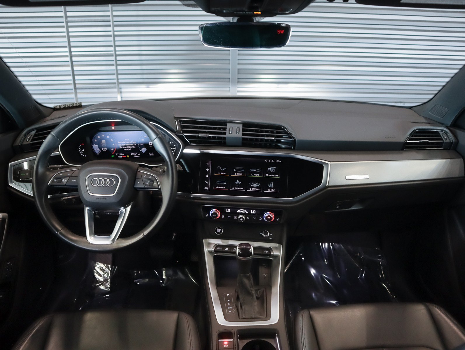 Used 2023 Audi Q3 2.0T Premium w/ Convenience Package AWD/4WD image 10