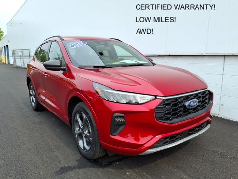 Certified 2024 Ford Escape ST-Line w/ Tech Pack #1 AWD/4WD image 1
