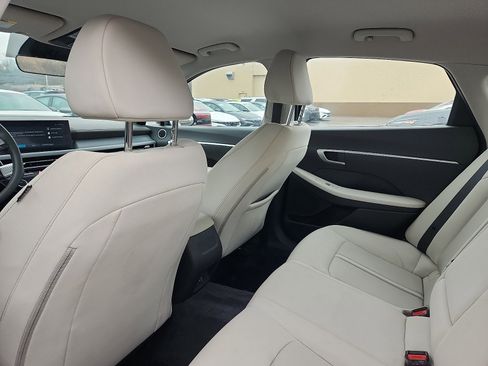 Used 2024 Hyundai Sonata SEL AWD/4WD image 24