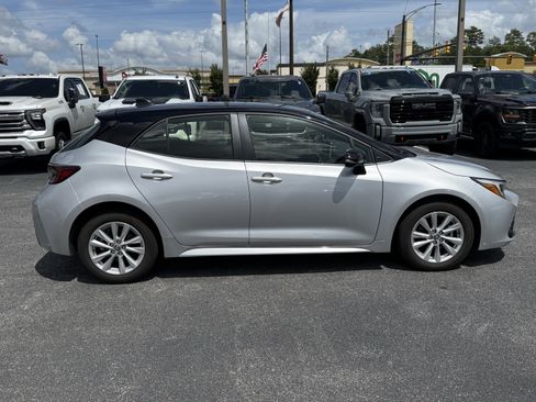 Used 2024 Toyota Corolla SE FWD image 12