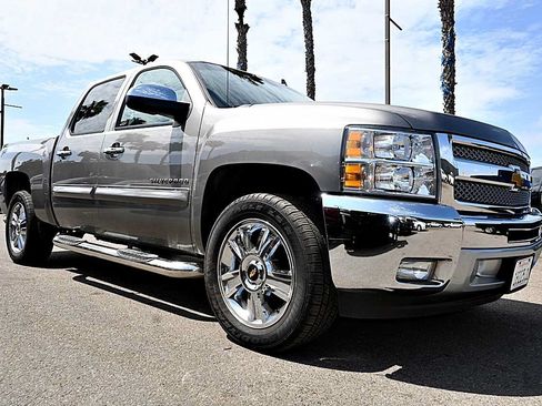 Used 2013 Chevrolet Silverado 1500 LT RWD image 3