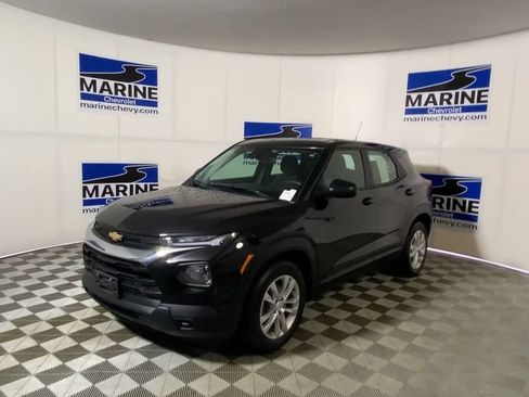 Used 2021 Chevrolet TrailBlazer LS FWD image 6