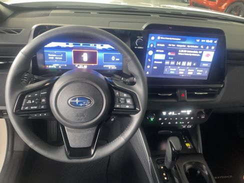 Used 2026 Subaru Outback Premium AWD/4WD image 19