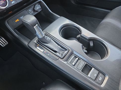 Certified 2024 Honda Civic Sport image 26