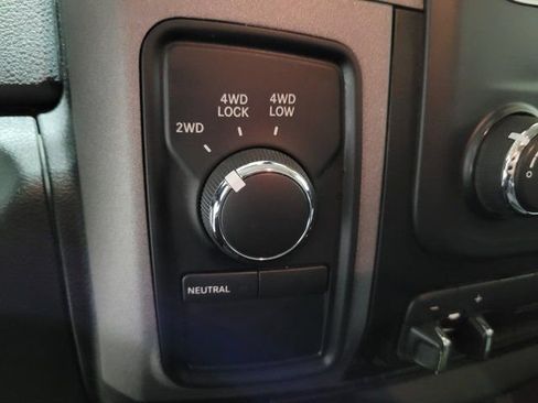 Used 2017 RAM 1500 ST w/ SXT Appearance Group image 33