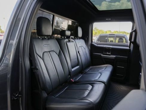 Used 2017 Ford F250 Platinum w/ Platinum Ultimate Package image 39