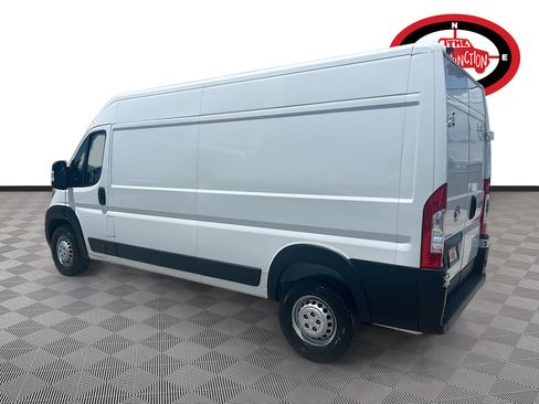 Used 2024 RAM ProMaster 2500 w/ Safety Group FWD image 5