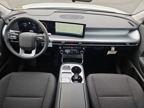 New 2026 Hyundai Ioniq 9 SE AWD/4WD image 14