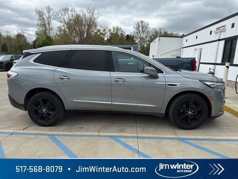 Used 2024 Buick Enclave Essence w/ Experience Buick Package AWD/4WD image 5