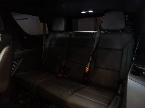 Used 2024 GMC Yukon Denali w/ Denali Reserve Package AWD/4WD image 19