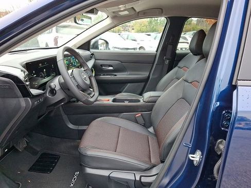 New 2026 Nissan Kicks SR w/ Illumination Package image 13