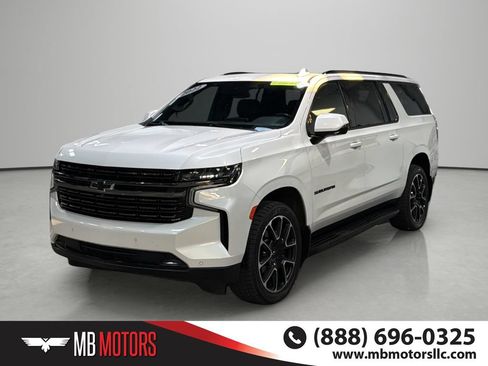 Used 2022 Chevrolet Suburban RST w/ Sport Performance Package AWD/4WD image 1