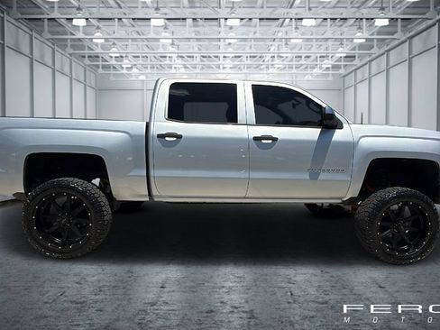 Used 2014 Chevrolet Silverado 1500 LT w/ LT Convenience Package RWD image 6