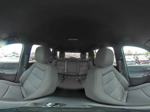 Used 2025 Chevrolet Equinox LT FWD image 42