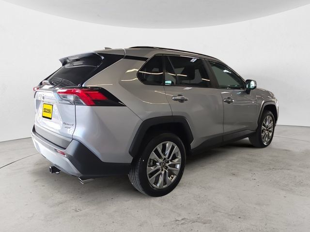 Used 2024 Toyota RAV4 Limited w/ Advanced Technology Package AWD/4WD image 5