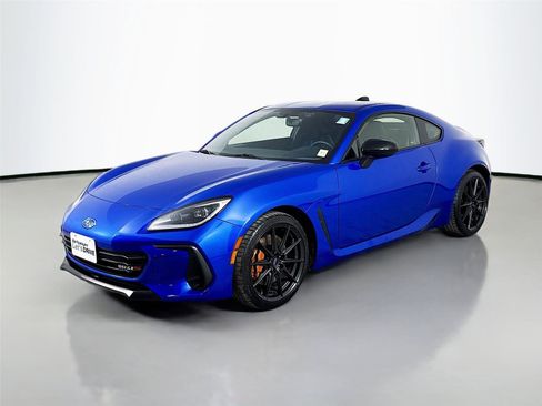 Used 2025 Subaru BRZ tS RWD image 5