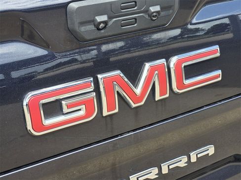 Certified 2024 GMC Sierra 1500 SLT image 31