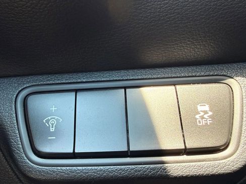 Used 2023 Kia Forte LXS FWD image 27