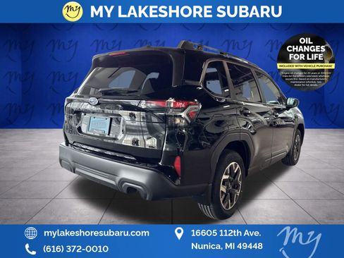 New 2026 Subaru Forester Premium image 7