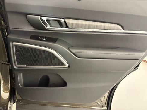 New 2025 Kia Telluride EX image 42