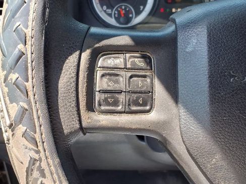 Used 2014 RAM 2500 Tradesman w/ Chrome Appearance Group AWD/4WD image 20