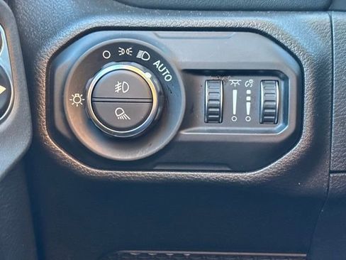 Used 2021 Jeep Gladiator Overland w/ Popular Equipment Package image 19