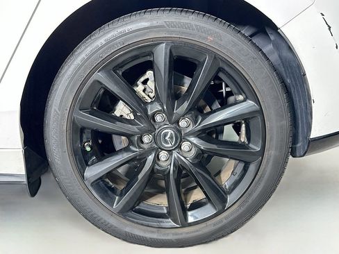 Used 2022 MAZDA MAZDA3 s image 32