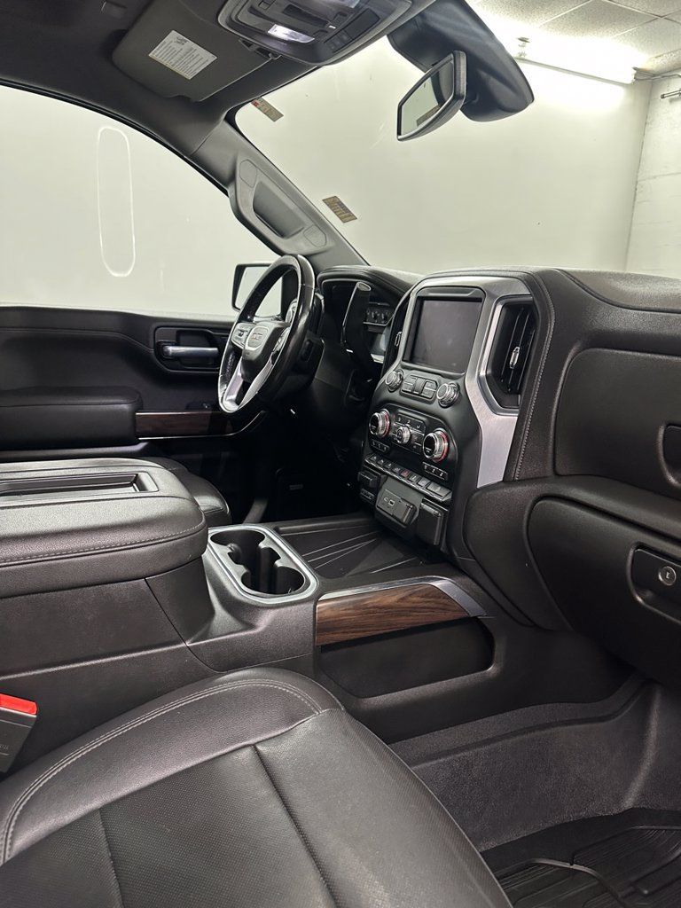 Used 2022 GMC Sierra 1500 SLT w/ SLT Premium Plus Package AWD/4WD image 42