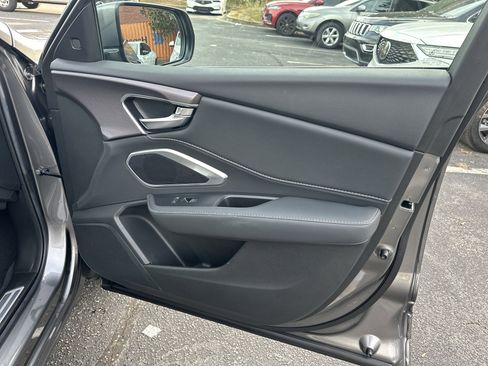 Certified 2025 Acura RDX SH-AWD image 16