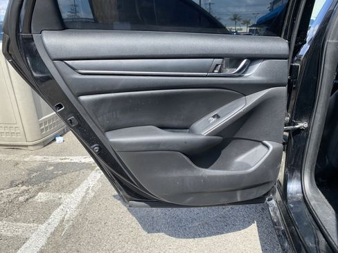 Used 2019 Honda Accord Sport image 19